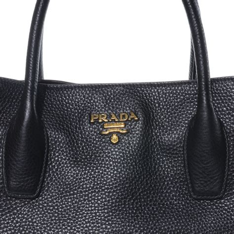 prada daino zip leather tote|Prada vitello daino price.